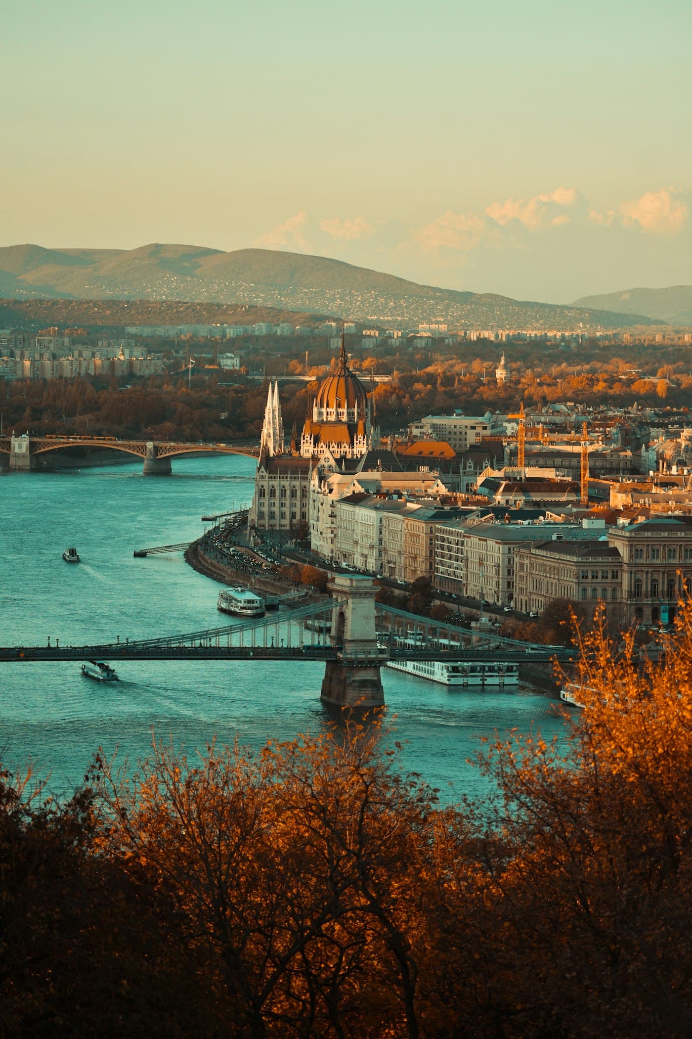 Budapest — dadmc