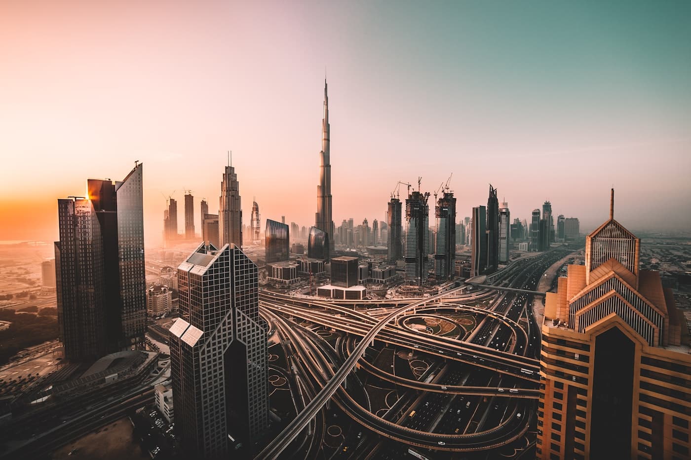 Dubai — dadmc