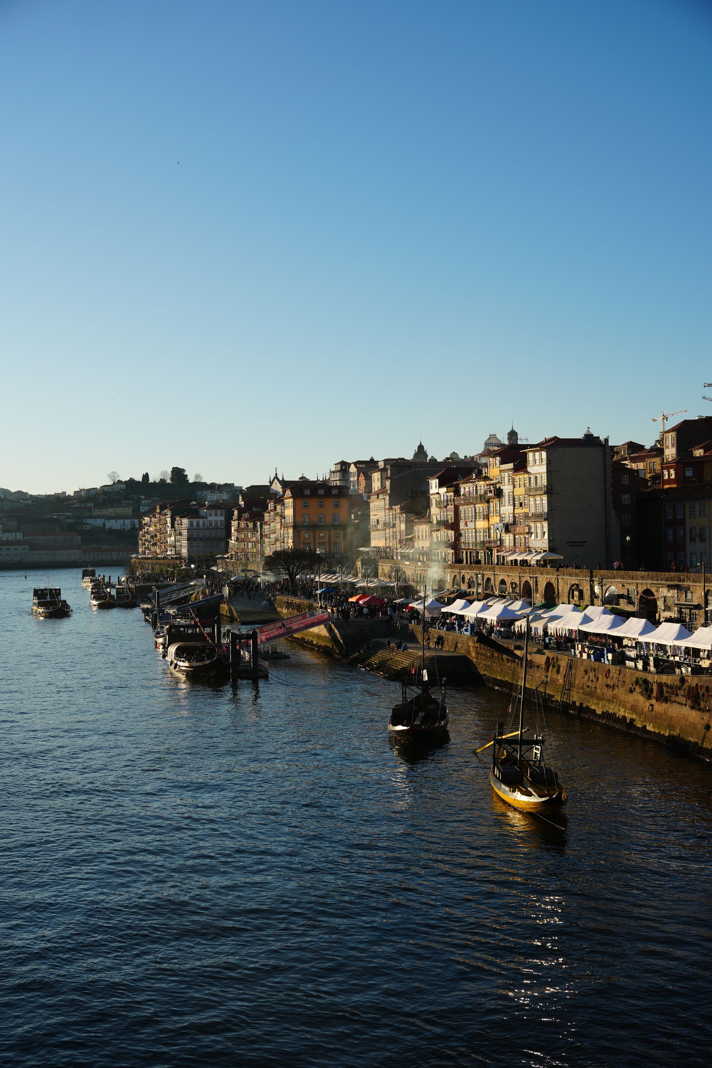 Porto riverside at golden hour — first dadmc atelier